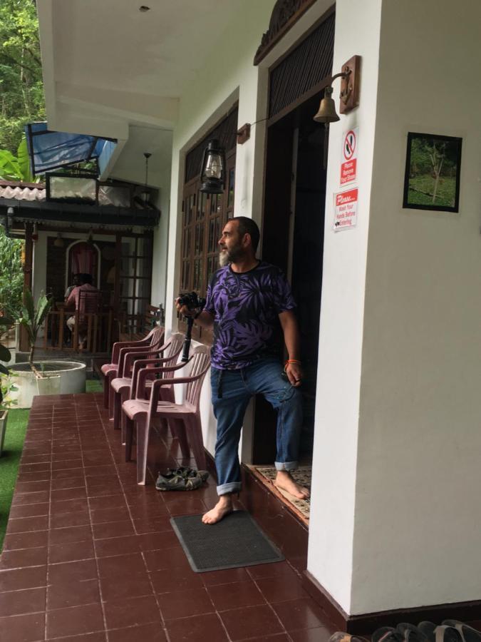 Villa25 Homestay Free Pick Up From The Centre Kandy Eksteriør bilde