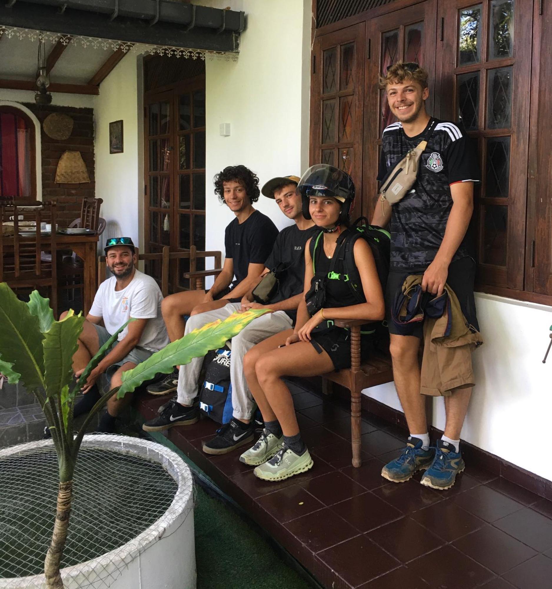 Villa25 Homestay Free Pick Up From The Centre Kandy Eksteriør bilde