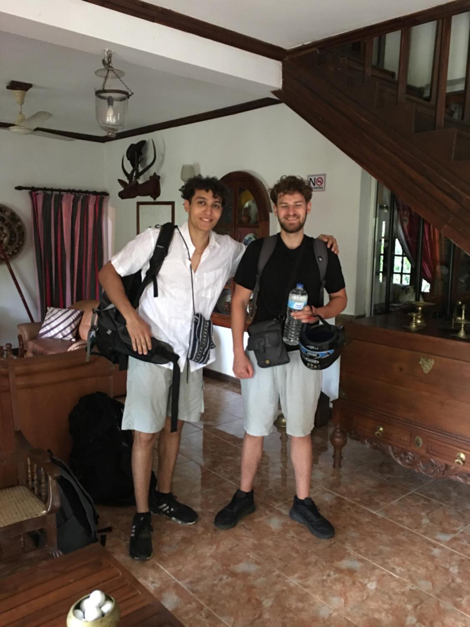 Villa25 Homestay Free Pick Up From The Centre Kandy Eksteriør bilde